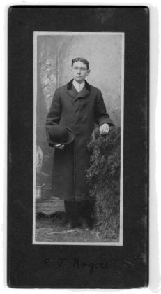 Earle J. Rogers (1886–1951). Photo taken in 1906.