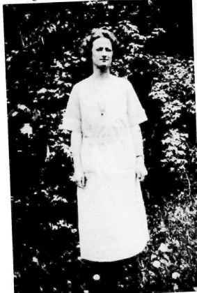 Pauline Burbank, daughter of Dr. L. W. and May Burbank.