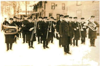 We believe the band was made up by members from Cabot, Marshfield and Plainfield. There probably would not have been enough musicians in any of the three towns…