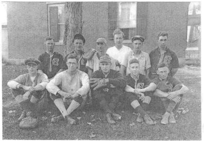 Baseball team, unidentified players