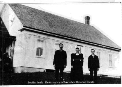 Bouldry family. Photo courtesy of Marshfield Historical Society.